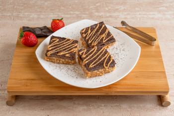 שוקולד-חמאת בוטנים בר